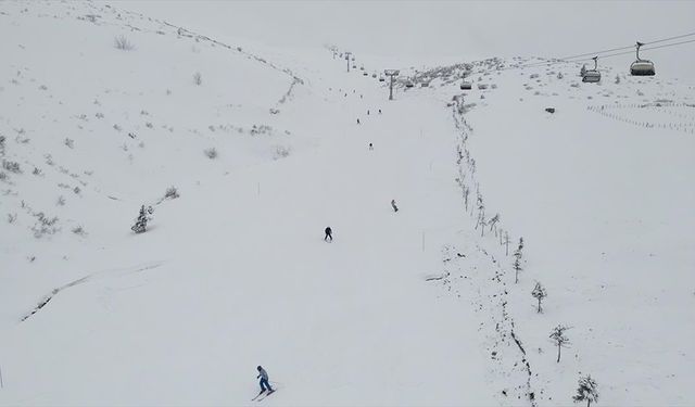 Ordu'da Çambaşı Kayak Tesisleri'nde yarıyıl tatili yoğunluğu başladı