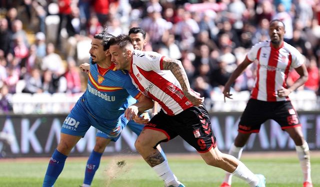 Sivasspor, evinde Göztepe'yi 3-1 mağlup etti