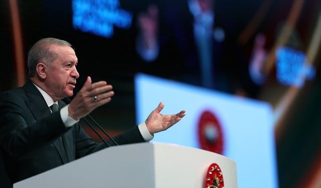 Cumhurbaşkanlığı İletişim Başkanı Altun'dan Cumhurbaşkanı Erdoğan'ın diplomasi trafiğine ilişkin paylaşım