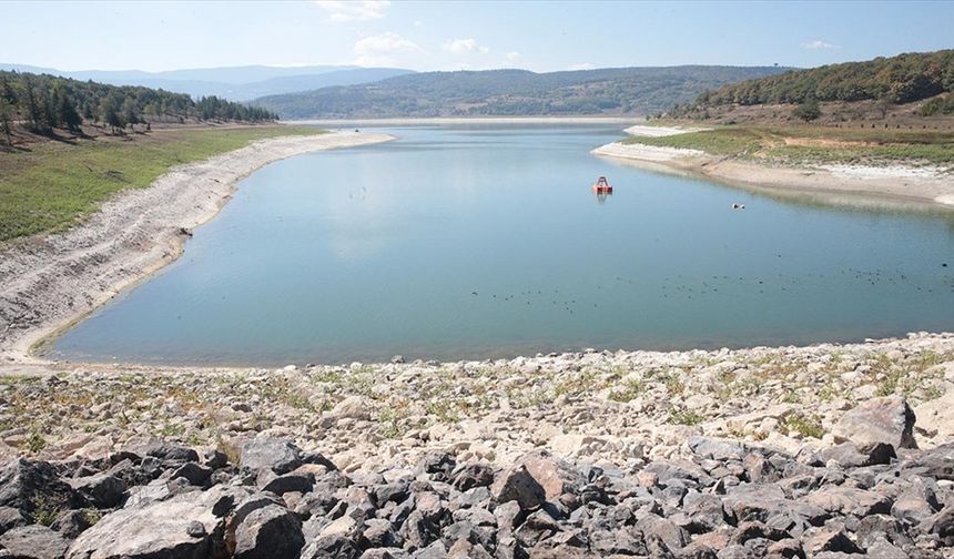 Bolu'daki Gölköy baraj gölünde su seviyesi yüzde 30'un altına düştü