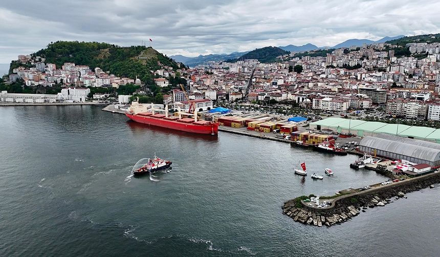 Giresun ihracattaki artış hızıyla Doğu Karadeniz Bölgesi'nde zirveye tırmandı