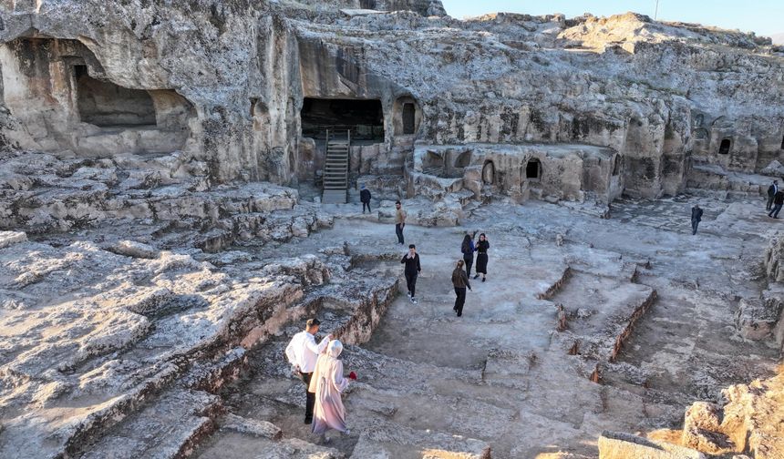 Diyarbakır'da tarihi "Hilar Kaya Mezarları" ören yeri olarak tescillendi