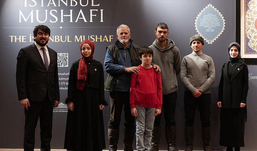 At sırtında yolculuk yapan İspanyol hacı adayları Beştepe Millet Camisi'ni ziyaret etti