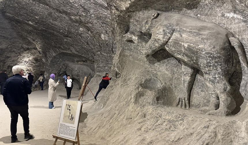 Çankırı'nın Yer Altı Tuz Şehri bayram tatilinde 35 bin ziyaretçi ağırladı