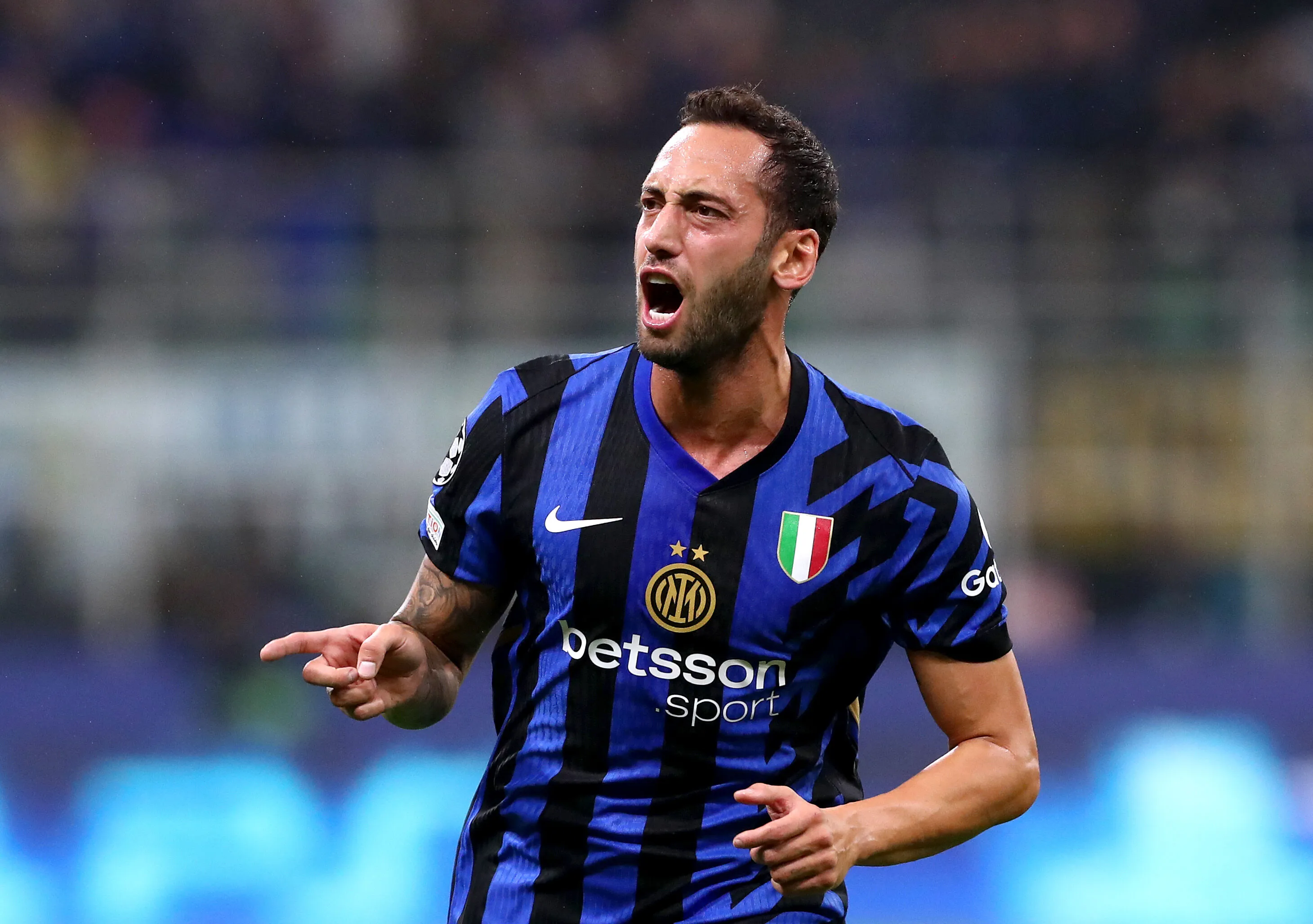 Hakan Calhanoglu Inter